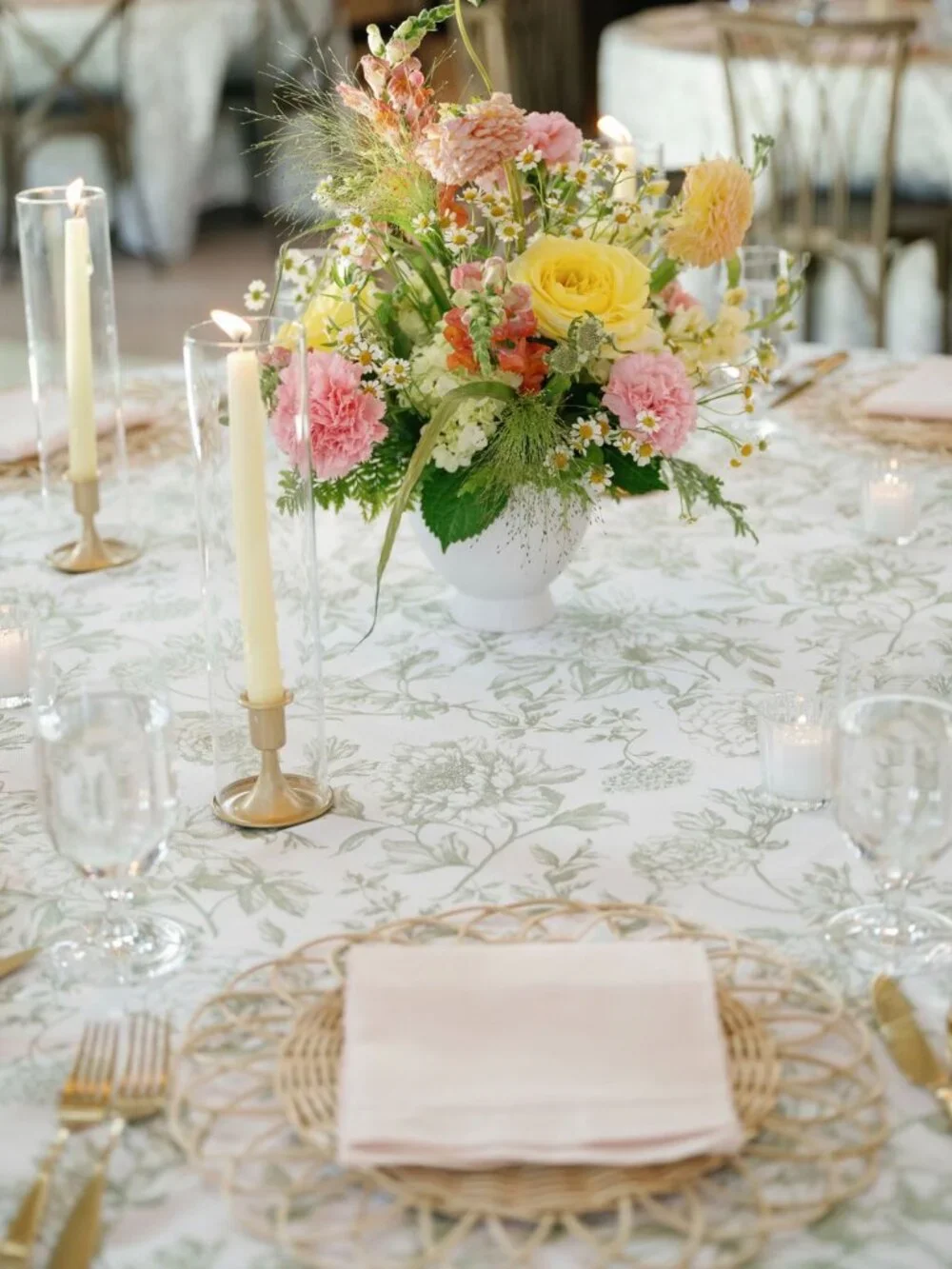 WEDDING: TABLECLOTHS